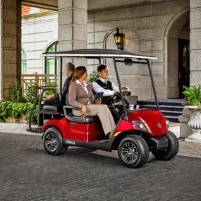 Yamaha-Golf-Carts-Lifestyle-Image-10-of-147.jpg